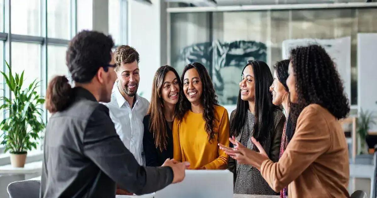 Como a inteligência emocional reduz demissões frequentes