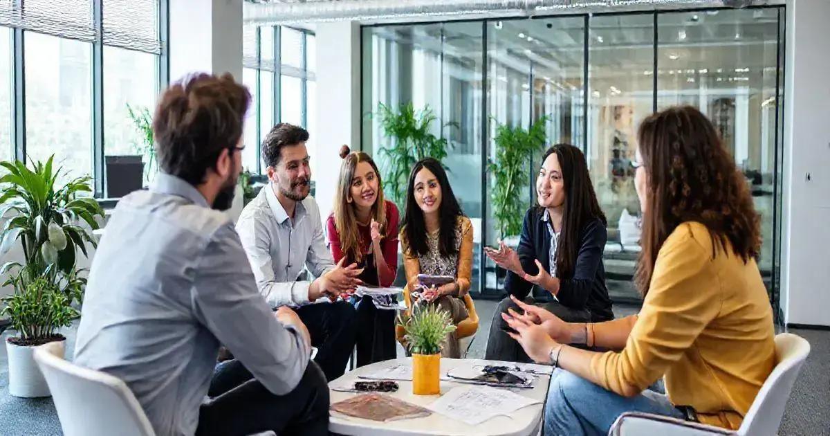 Estratégias para desenvolver inteligência emocional no trabalho